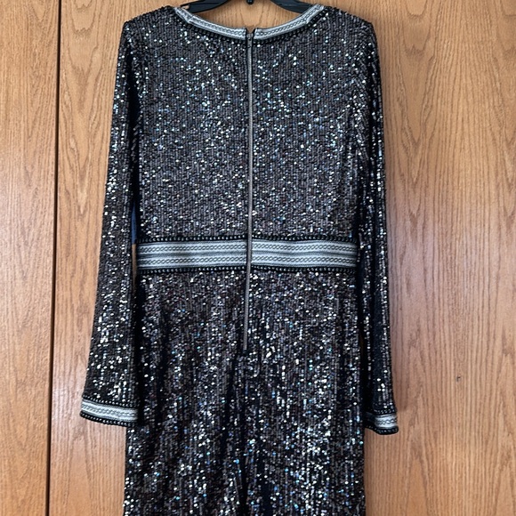 NWT GUESS Patrice Sequins Dress - Picture 5 of 7